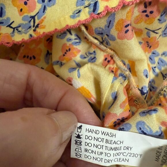 Poupette St Barth Girls Floral Sleeveless Dress. Size XL. (14-16). - Picture 10 of 12